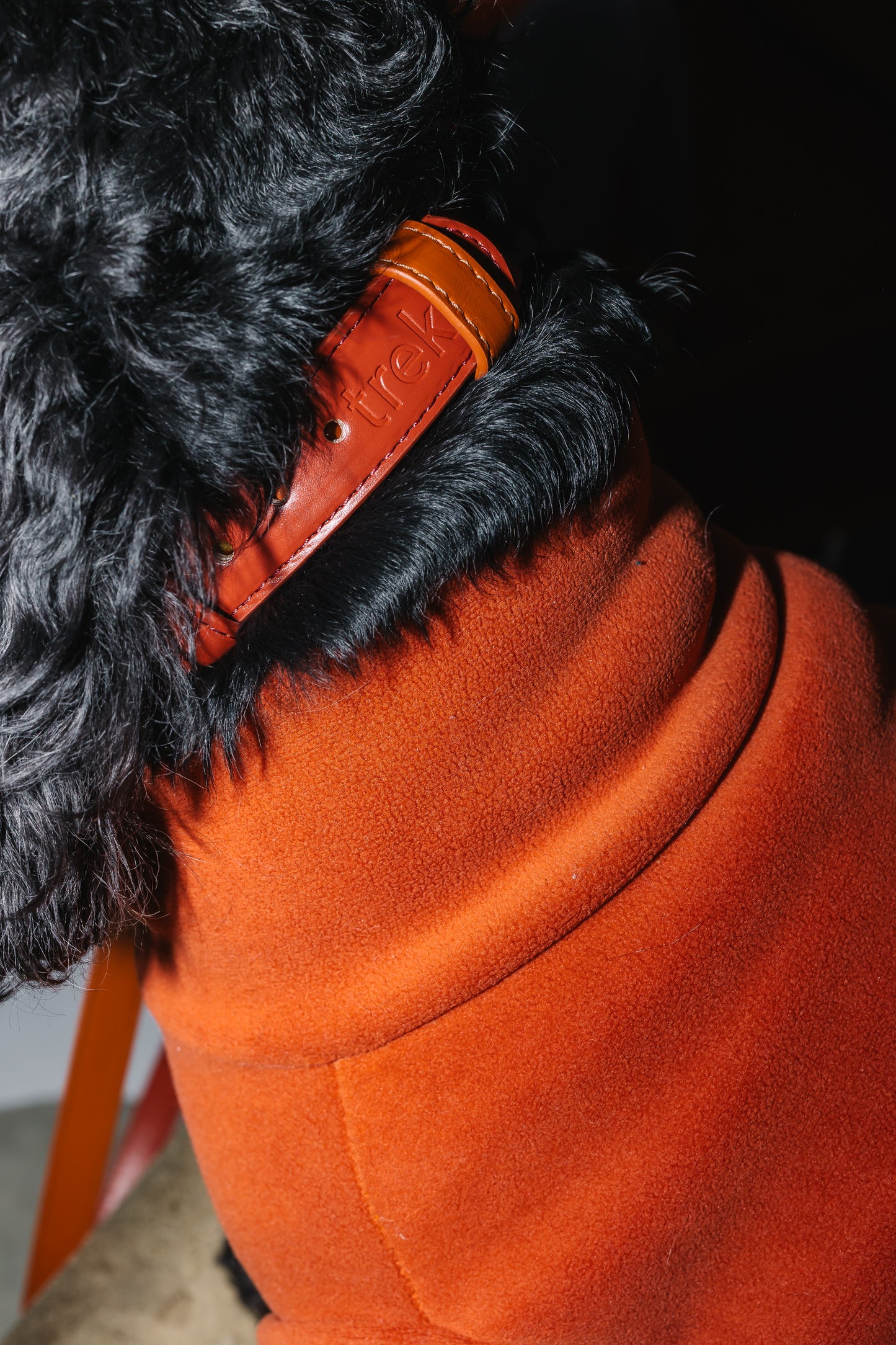 Two Tone Cinnamon Spice Collar